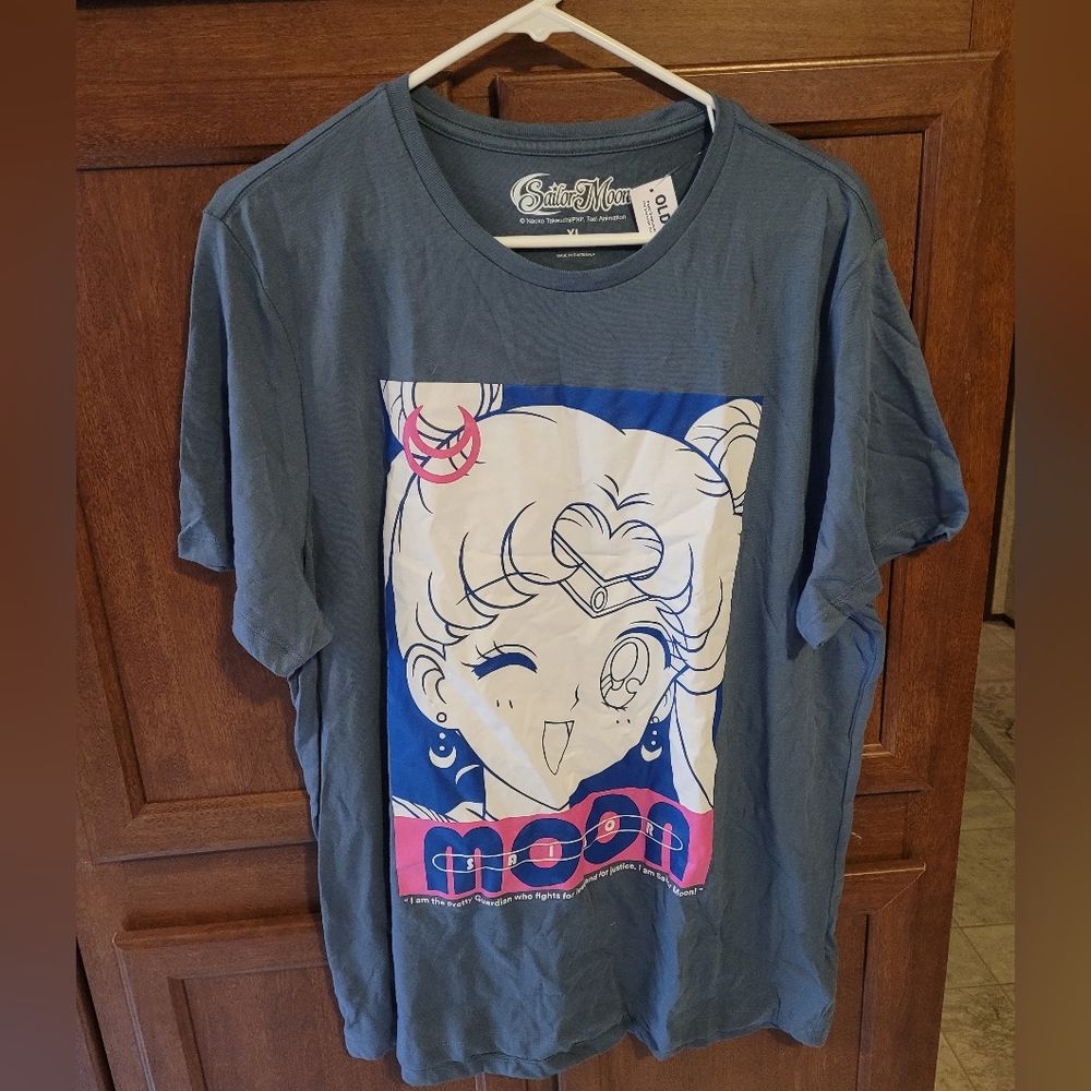 NWT Old Navy Sailor Moon shirt